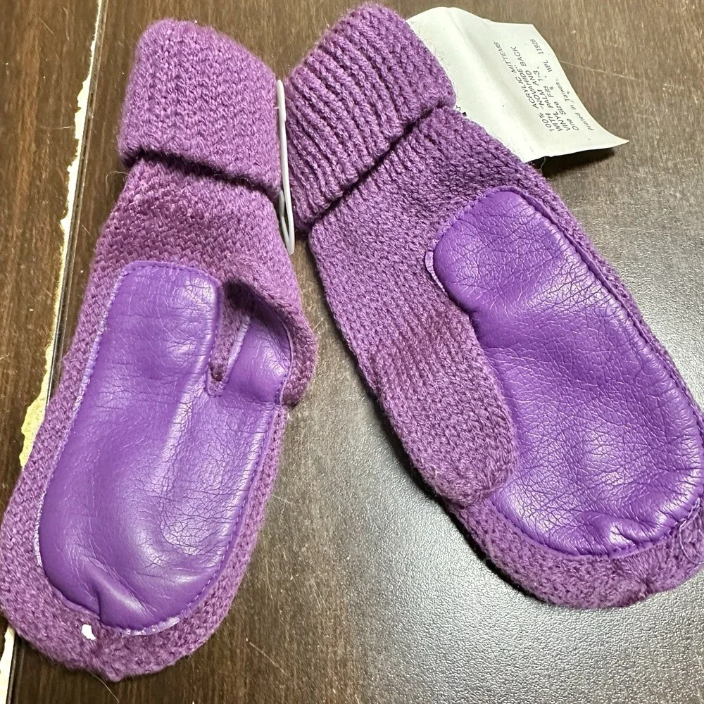 Vtg‎ 1984 Herself the Elf Avon Purple Knit Mittens Kids Size 1-3 New With Tags